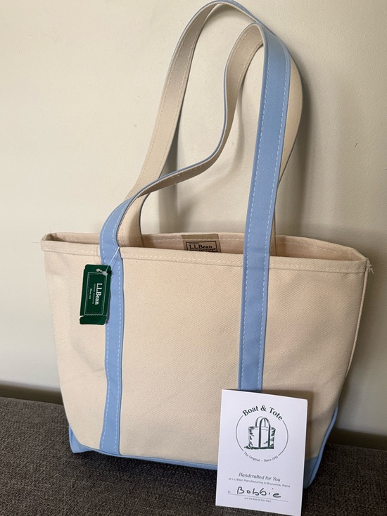 L.L. Bean Handbags - L.L. Bean Boat & Tote Medium seaboard baby blue Canvas Bag NWT USA Made
